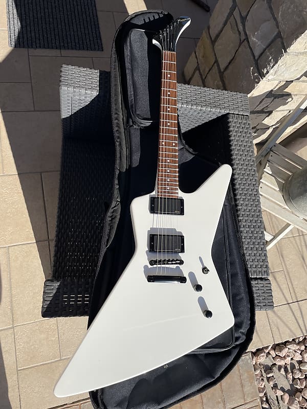 epiphone 1984 Explorer EX ホワイト エクスプローラー Epiphone 1984 Explorer EX Alpine White | USA