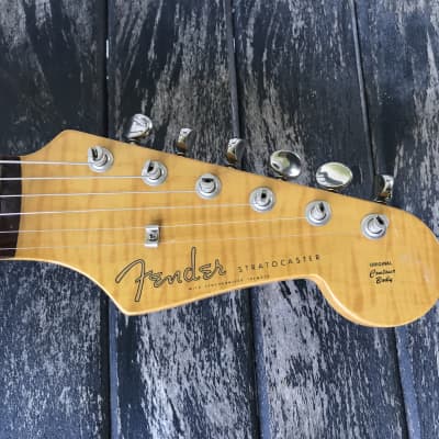 Fender Stratocaster Foto Flame - MIJ 1994-95 - Burst image 3