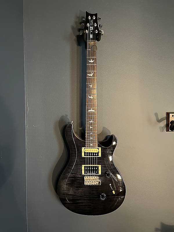 PRS SE Custom 24 Black（2012年製） PRS SE Custom 24 2012 - 2016 | Reverb