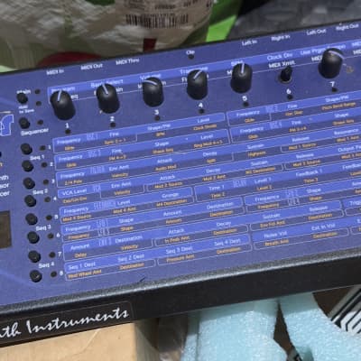 Dave Smith Instruments Evolver Desktop Monophonic Synthesizer 2002 - 2016 - Blue -NEW