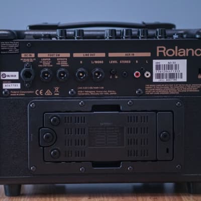 Roland AC-33  30w Battery Powered Portable Acoustic Amp image 4