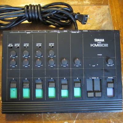 Yamaha KM602 6 Channel Mixer with Chorus Effect
