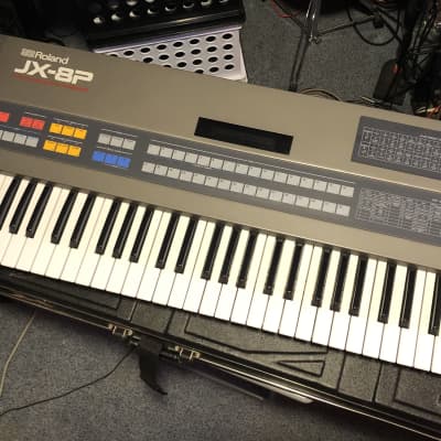 Roland JX-8P vintage synth with case & memory cartridge!