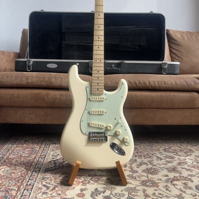 Fender Deluxe Roadhouse Stratocaster Mx 2021 | Olympic White for sale