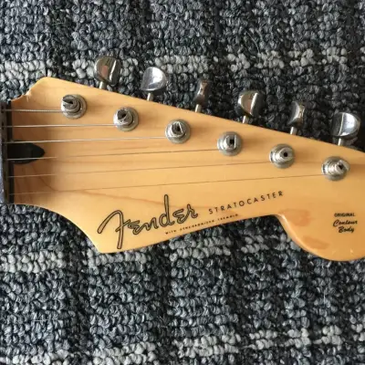 Fender  Stratocaster made in Japan 2001 2 Color Sunburst image 3