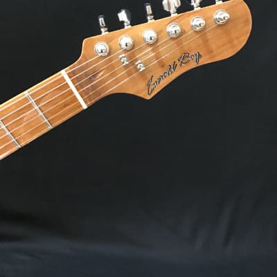 Emerald bay custom shop fan fret(multi-scale) electric guitar with roasted maple neck image 4