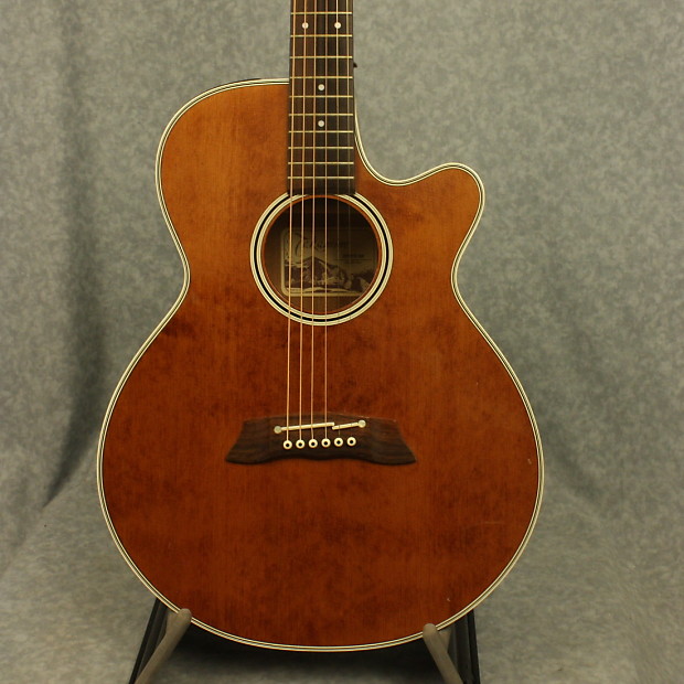 Takamine EF261 SAN Acoustic/Electric Guitar with Case