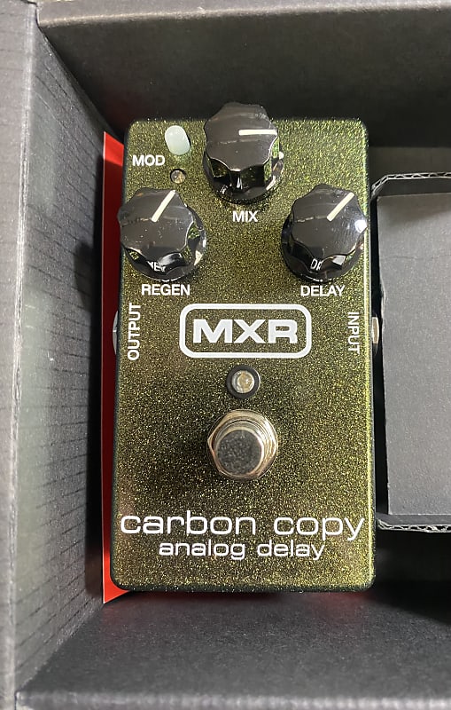 MXR M169 Carbon Copy Delay