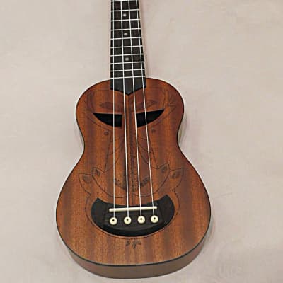Stagg Tiki series soprano ukulele with sapele top and Gig Bag 2018 AH Finish for sale