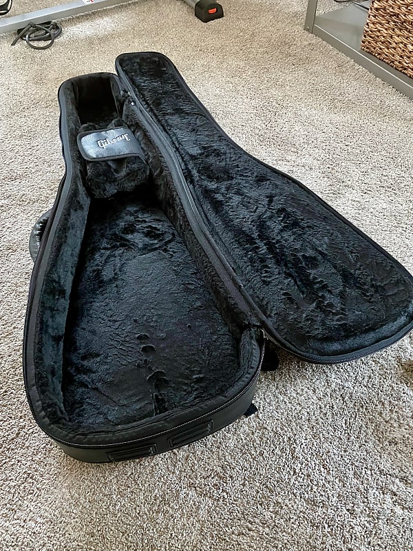 Gibson Premium Soft Case Black – United States