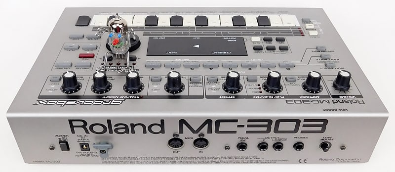 Roland MC-303 Groovebox 1990 - 1998 | Reverb Canada
