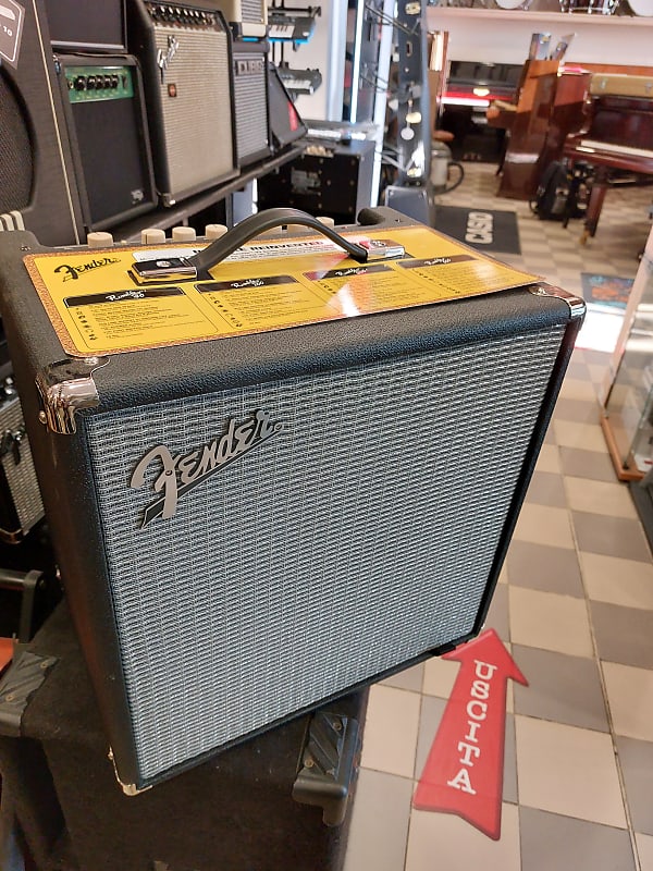 Immagine Fender Rumble 40 V3 40-Watt 1x10" Bass Combo Amp - 1