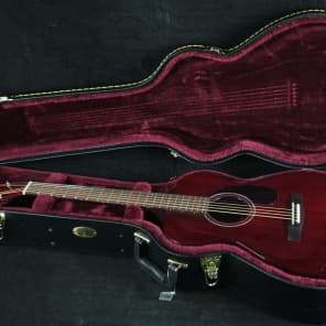 Guild GAD M-120-CH 6-String Concert All-Mahogany Acoustic Guild GAD M-120-CH 6-String Concert All-Mahogany Acoustic