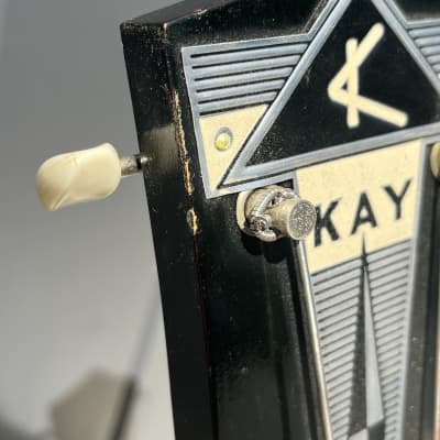 Kay Value Leader Bass with original case 1950's - 1960's - Sunburst short scale image 17