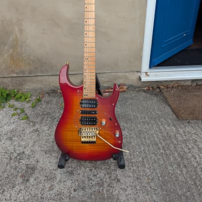 WASHBURN MG74 electric guitars