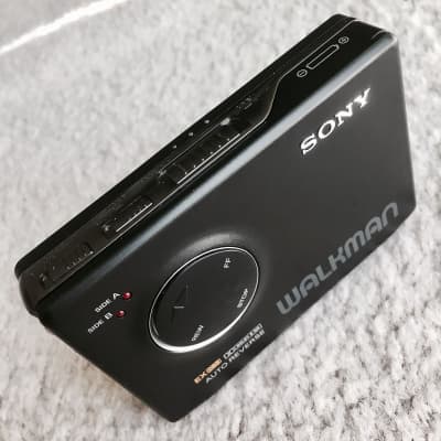 [RARE FULL SET] Sony WM600 Walkman Cassette Player, TOP SHAPE, Working ! image 6