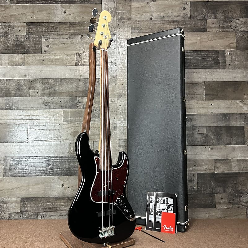 Fender Made in Japan Junior Collection Jazz Bass 3-Color