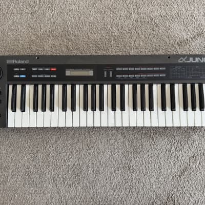 Roland Alpha Juno-1 49-Key Programmable Polyphonic Synthesizer 1985 - 1988 - Black