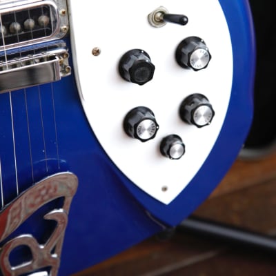 Rickenbacker 360 Midnight Blue Semi-Hollowbody Guitar 2004 Pre-Owned image 7