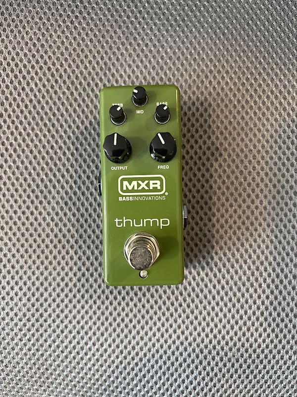 MXR M281 Thump Bass Preamp