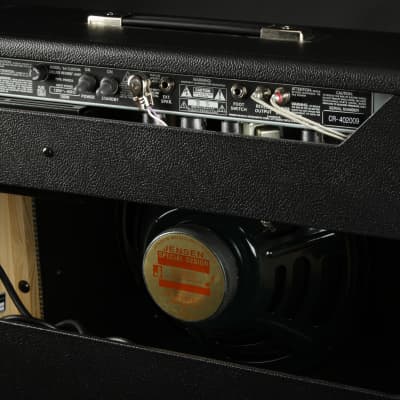 Fender '64 Custom Deluxe Reverb - 1x12 image 6