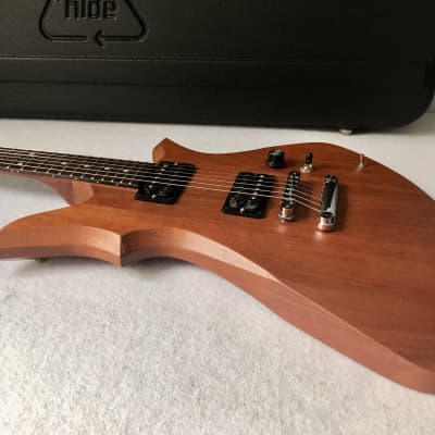 幻のhideモデル】Burny HR-85 REBIRTH 500本限定 - 楽器/器材