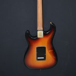 Fender Stevie Ray Vaughn body 3 Tone Sunburst image 2