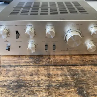 Sanyo DCA 1001 Stereo Pre Main Amplifier 1976 Silver | Reverb