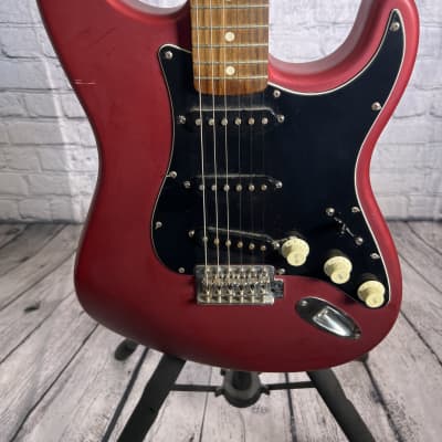 Fender Standard Stratocaster Satin with Maple Fretboard 2003 - 2006 - Candy Apple Red image 2