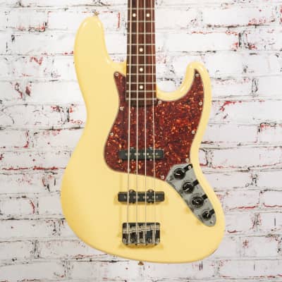 Fender Deluxe Active Jazz Bass 1998 - 2015 | Reverb