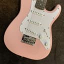Fender Squier Stratocaster Mini  Pink with padded soft case