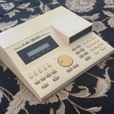 Roland MC-300 Micro Composer mid-80s - Off-white