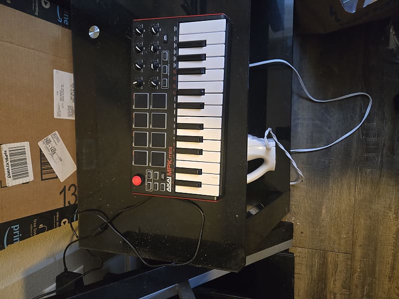 Akai MPK Mini
