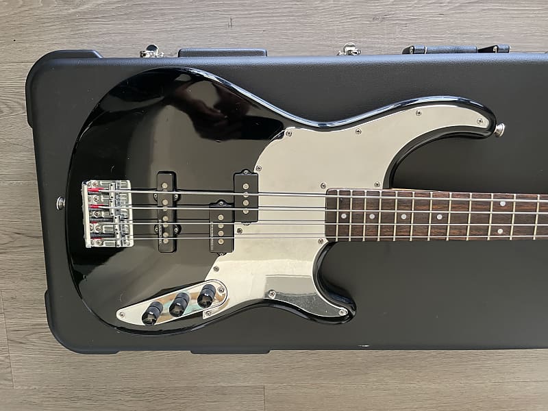 Peavey Zodiac De David Ellefson Pj Bass With New Case Reverb