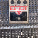 Electro-Harmonix Big Muff Pi Distortion / Sustainer *SIGNED BY JACK WHITE*