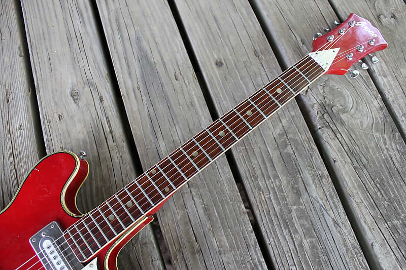 Greco EG-135 Hollowbody 60's - Red