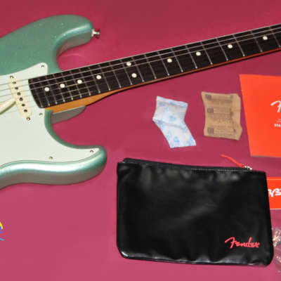 Fender American Professional II Stratocaster with Maple Fretboard 2020 - Present - Mystic Surf Green image 2
