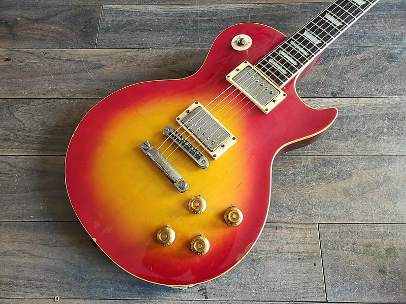 グレコ　1977年製　 EG700　Les Paul Standard Greco 1977 EG700 Les Paul Standard Cherry Sunburst Ebony