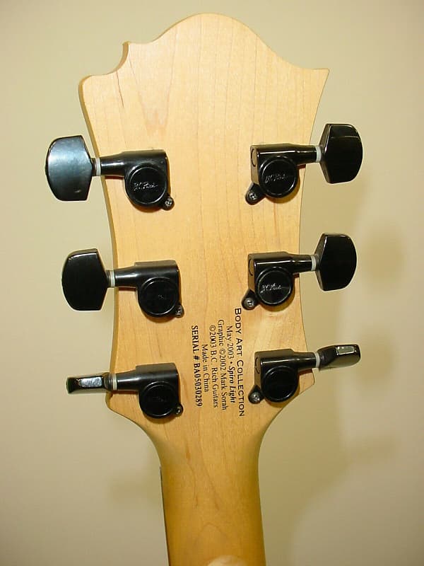 B.C. Rich Mockingbird Spiro-Light Body Art Collection LTD B.C. Rich Mockingbird Spiro-Light Body Art Collection LTD