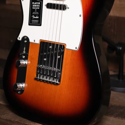 Fender Player Telecaster Left-Handed, Maple FB, 3-Color Sunburst image 5