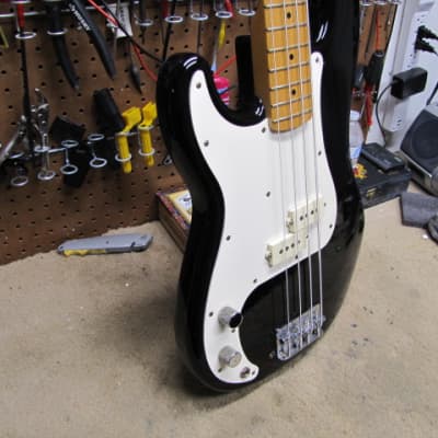 Fender Precision Bass Left-Handed 1970 - 1983