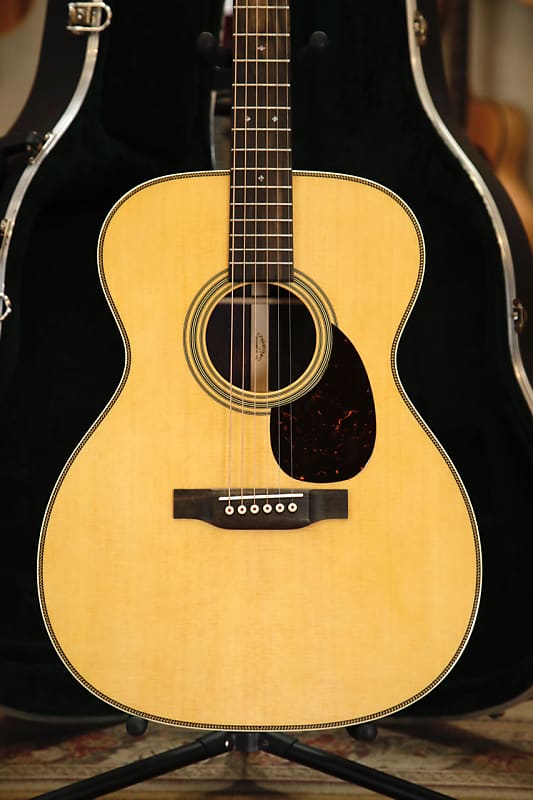 Matin Ochesta Model Acoustic Guita Plan, With Venetian