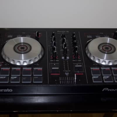 Controlador DJ Pioneer DJ, 5,16X22,95X13,46 (DDJ-SB2)