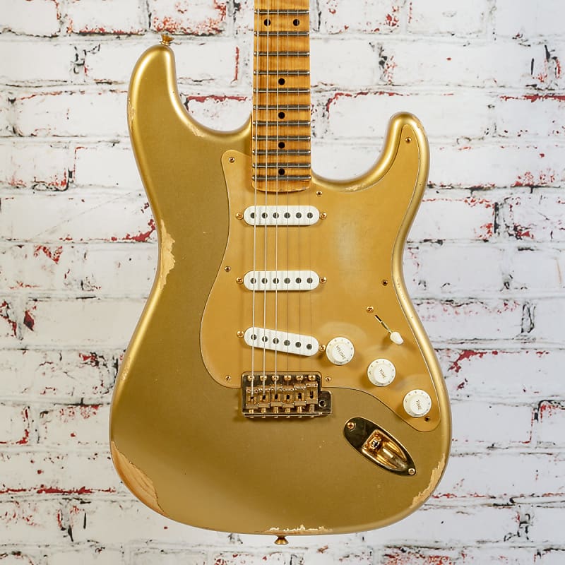 USED Fender - Custom Shop Limited Edition - '55 Bone Tone - Stratocaster Electric Guitar - Aged HLE Gold - w/ Hardshell Case - x0346 image 1