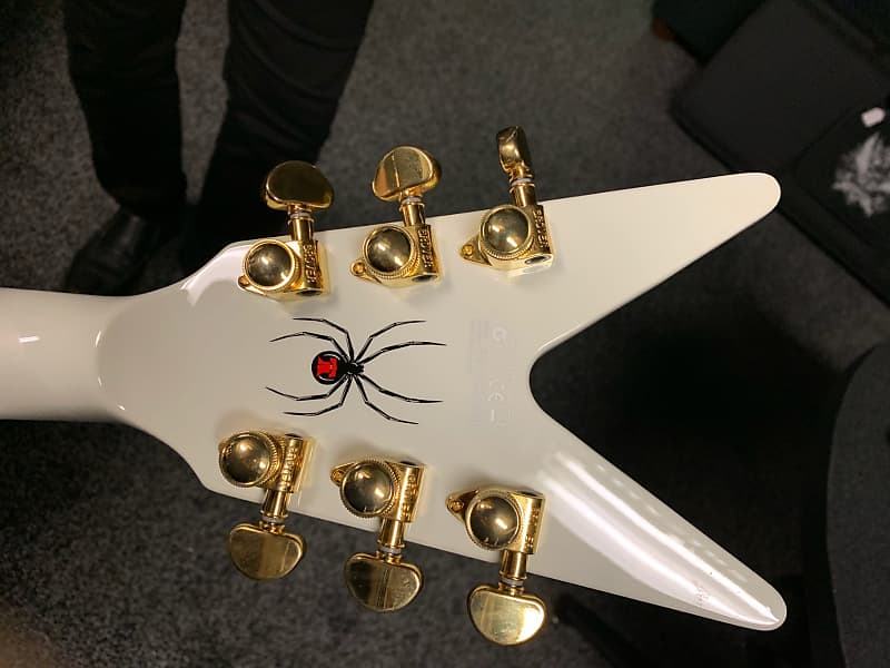 Dean Christian Martucci V Select/Vintage White/2019 NAMM