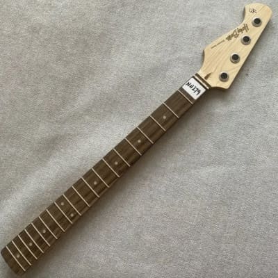Harley Benton Strat style Maple Guitar Neck, 21 Frets