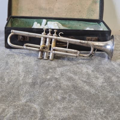 HUTTL ヒュッテル LINE700 トランペット Huttl Line 700 Trumpet | Reverb