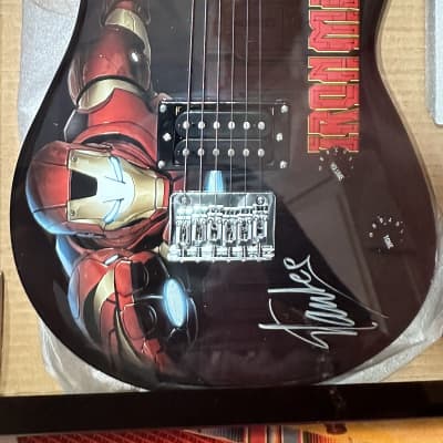 Peavey “FULL SIZE” LIMITED EDITION IRON MAN ROCKMASTER SIGNED BY STAN LEE (never played) with all accessories & photo of STAN SIGNING IT!! for sale