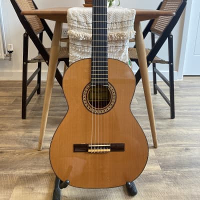 Raimundo 136 acoustic  Spanish classical guitar for sale