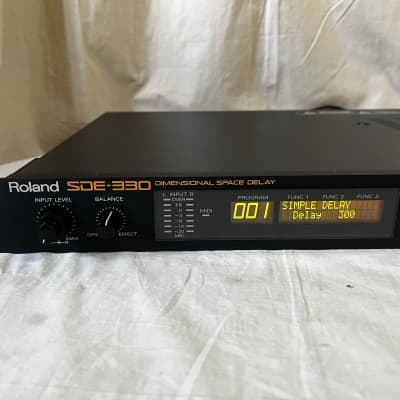 Roland SDE-330 SDE 330 Dimensional Space Delay New internal